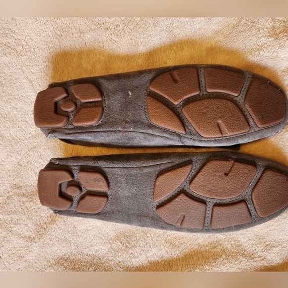 UGG Suede Loafer/Moccasin 1949 Size US 7 - Picture 5 of 8